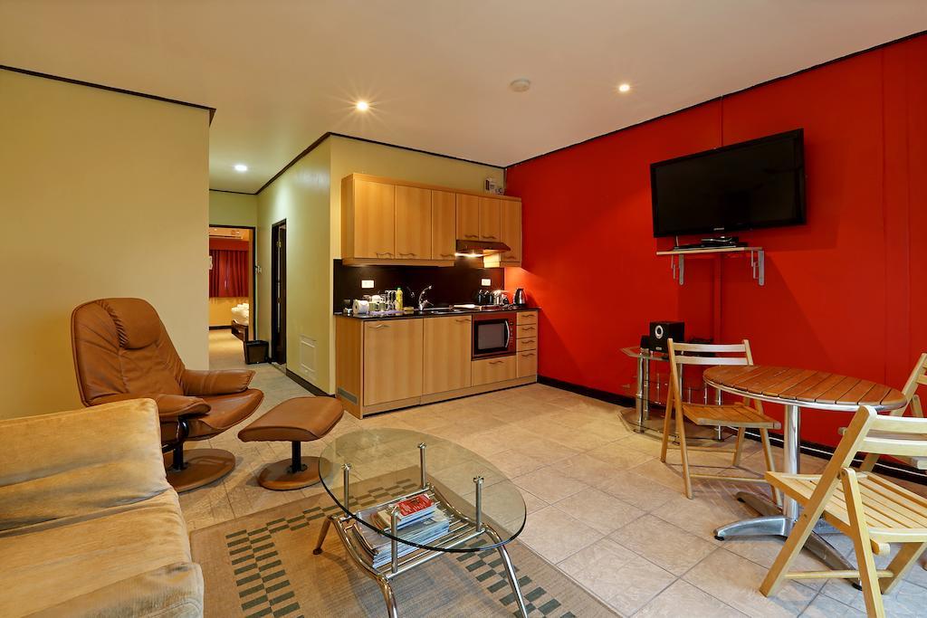 Angus O'Tool'S Guesthouse Karon Номер фото
