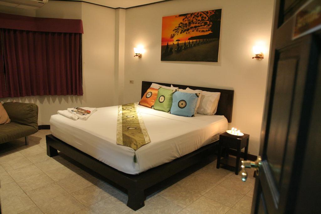 Angus O'Tool'S Guesthouse Karon Номер фото