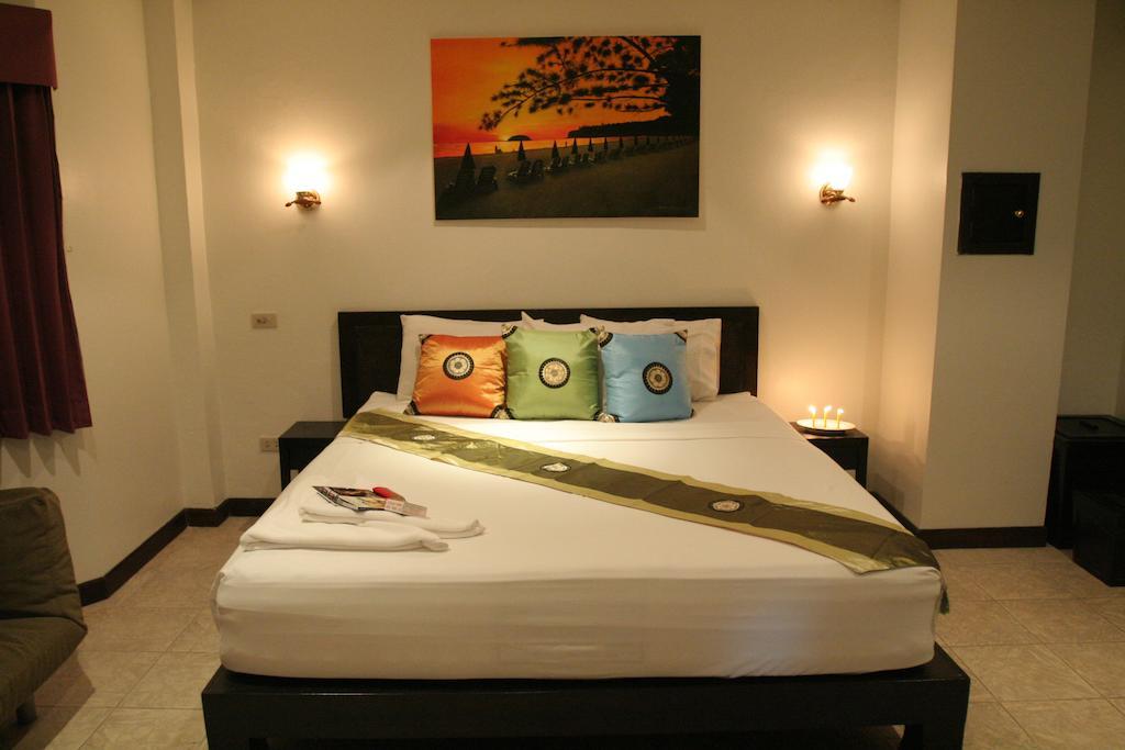 Angus O'Tool'S Guesthouse Karon Номер фото